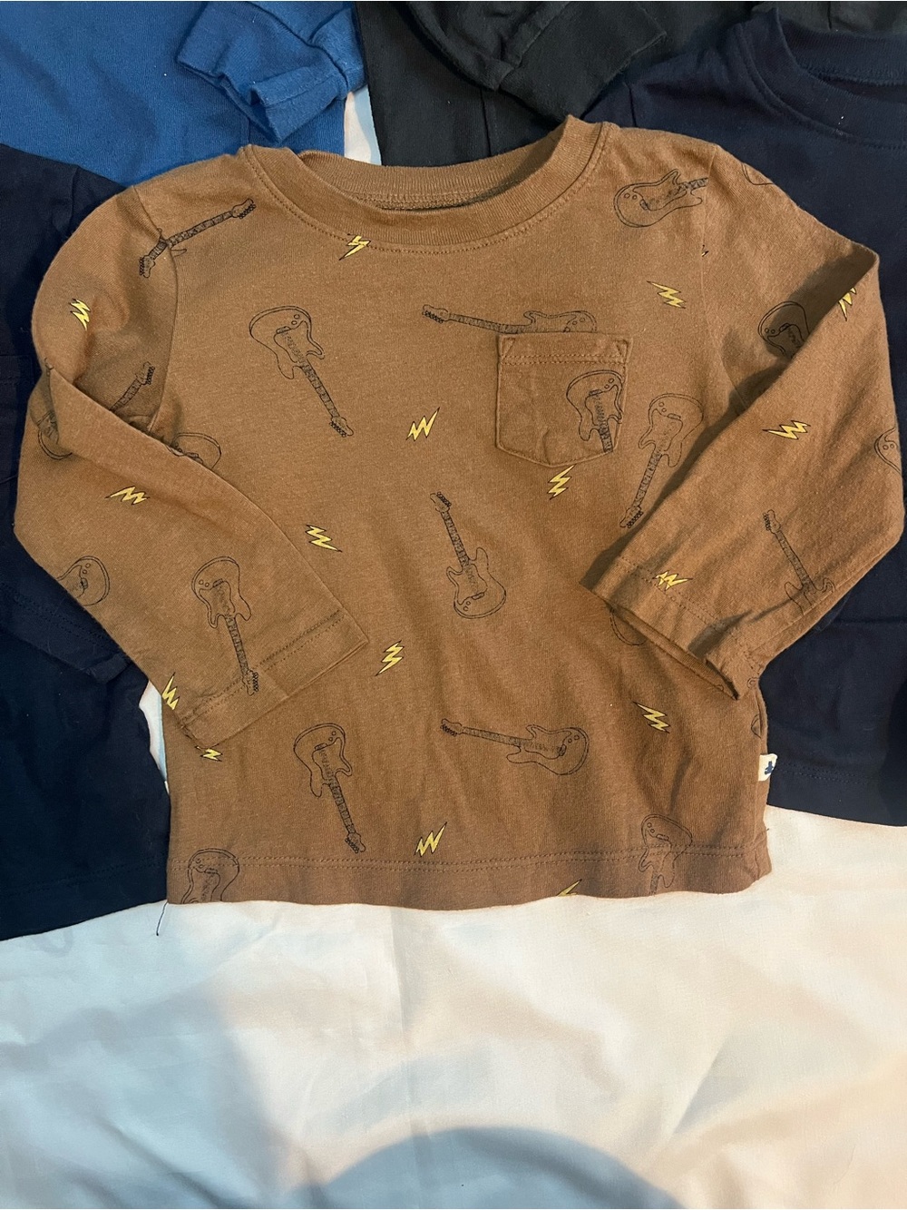 Set of 5 Baby Gap Long-Sleeve Crew Neck Tee Shirts Size 12-18 Months - Picture 2 of 16